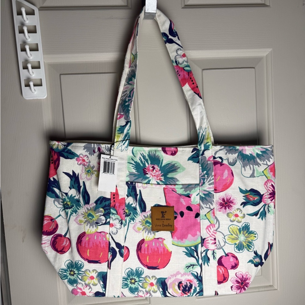 NWT Vera Bradley Rosy Garden Picnic New Hope Girls Tote Bag Floral tote rare